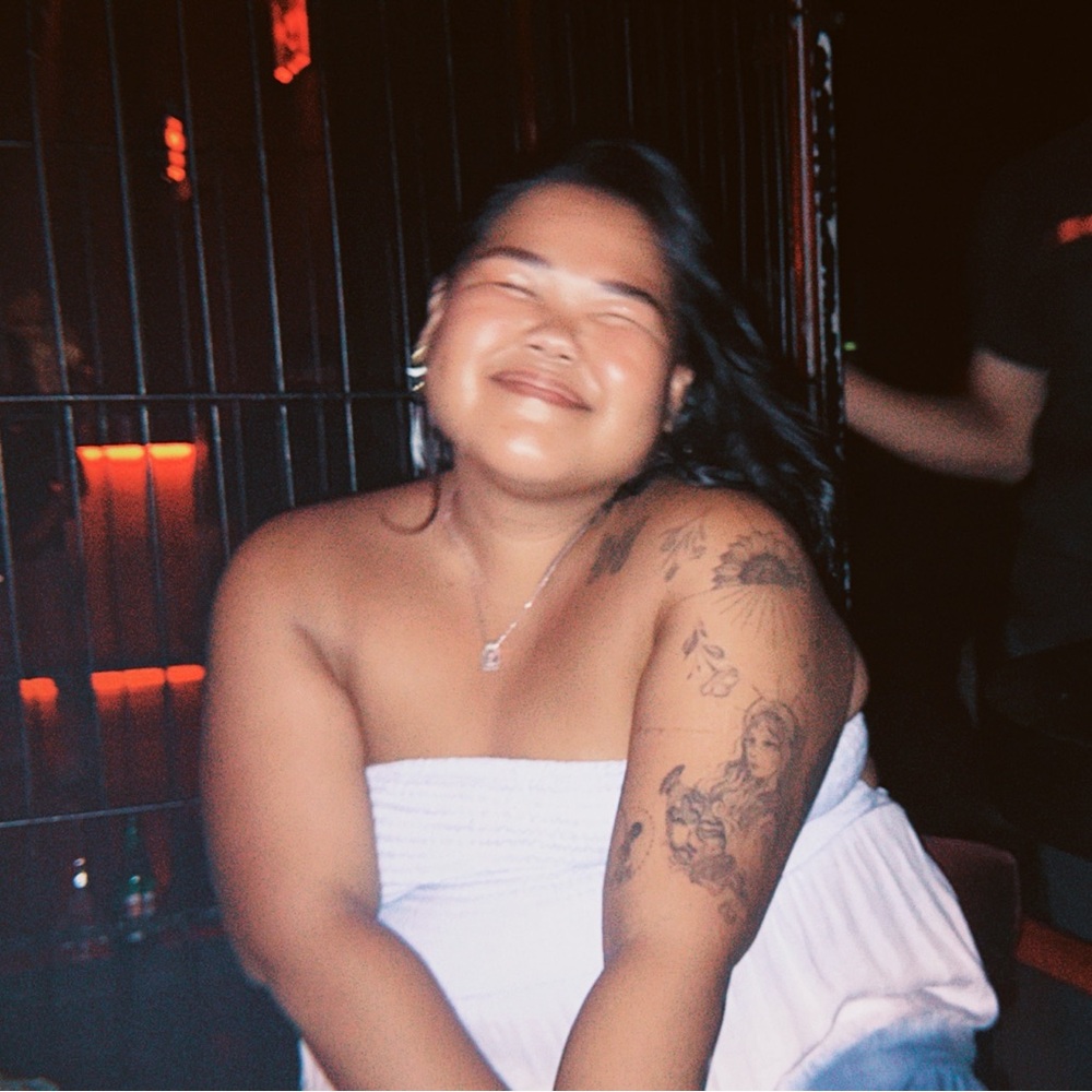 Meet your Posher, Aisha